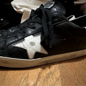 Golden Goose black sneakers with white star. Size:37